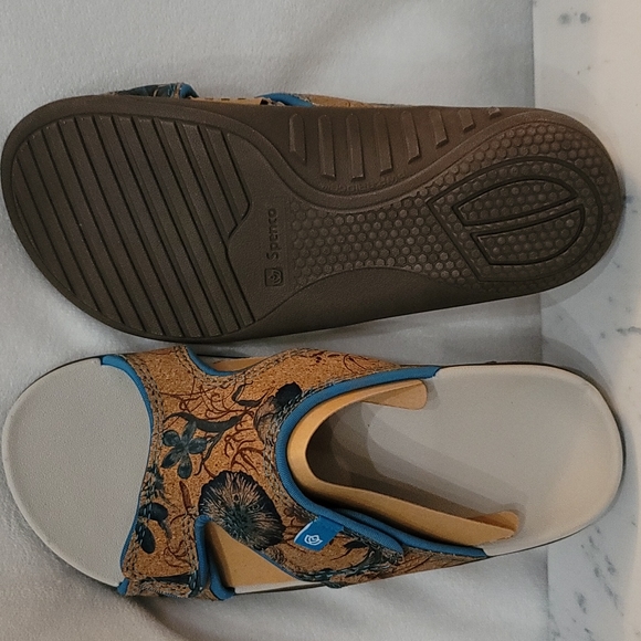 spenco orthotic | Shoes | Spenco Orthotic Slide Sandals Kholo Floral ...